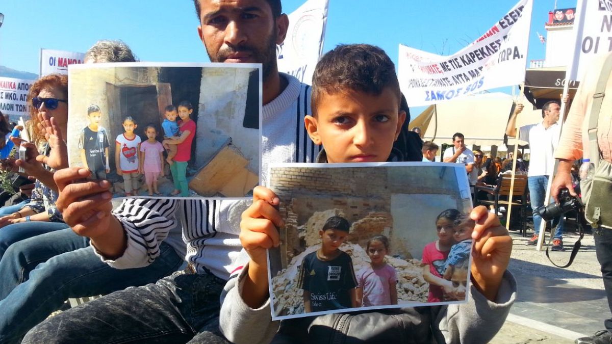 Sakız Adası'nda göçmen protestosu