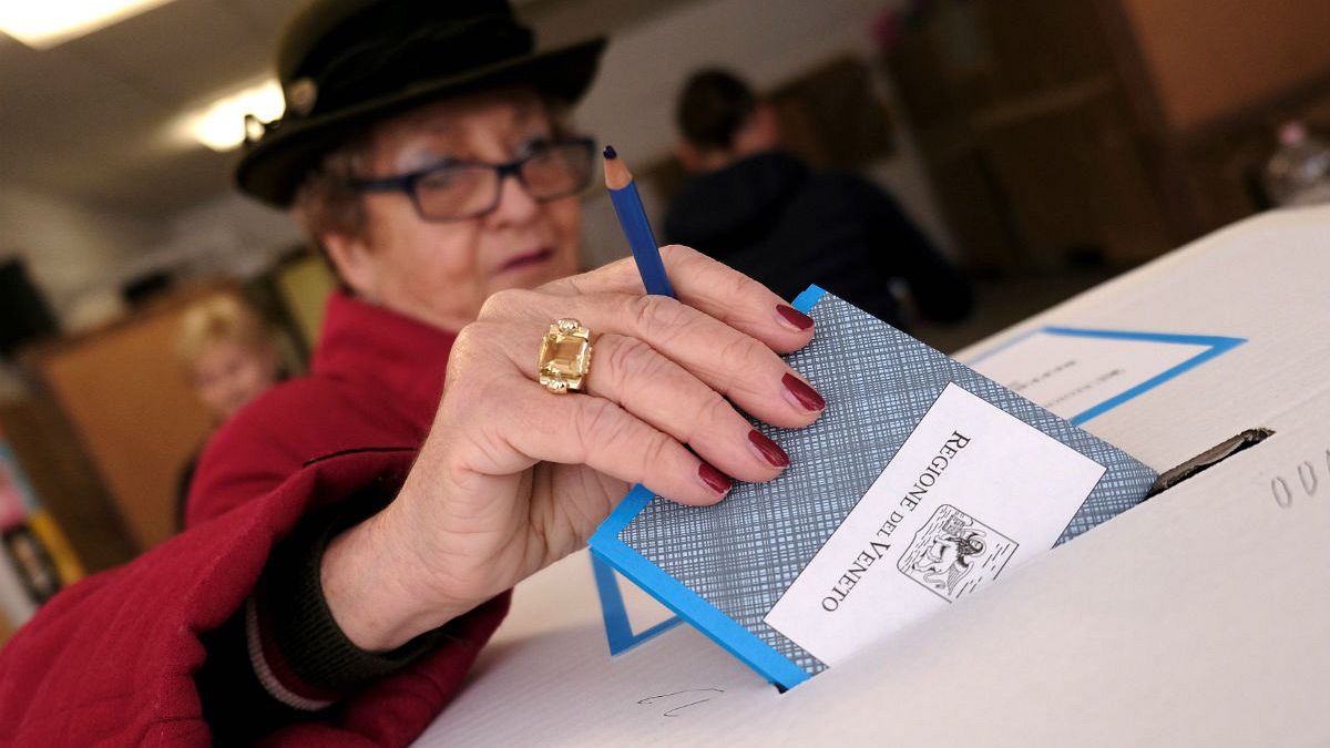 İtalya'nın Veneto Lombardiya bölgelerinde özerklik referandumu