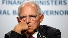 Σόιμπλε: «Δεν διέταξα τους Έλληνες να κόψουν τις συντάξεις»