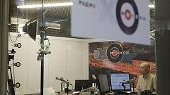 Animadora de rádio crítica do Kremlin esfaqueada na redação