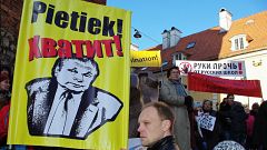 Акция протеста в Риге против школьной реформы