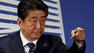 Il sogno proibito del premier giapponese Shinzo Abe