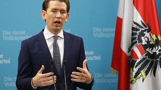 زعيم المحافظين في النمسا يعتزم إجراء محادثات ائتلافية مع اليمين المتطرف