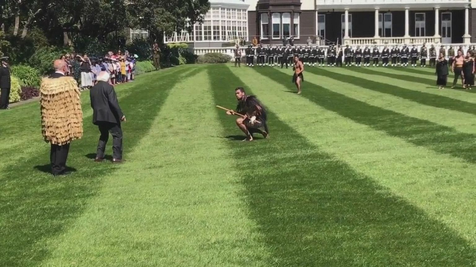 Neuseeland: Irlands Präsident wird mit Haka-Tanz empfangen
