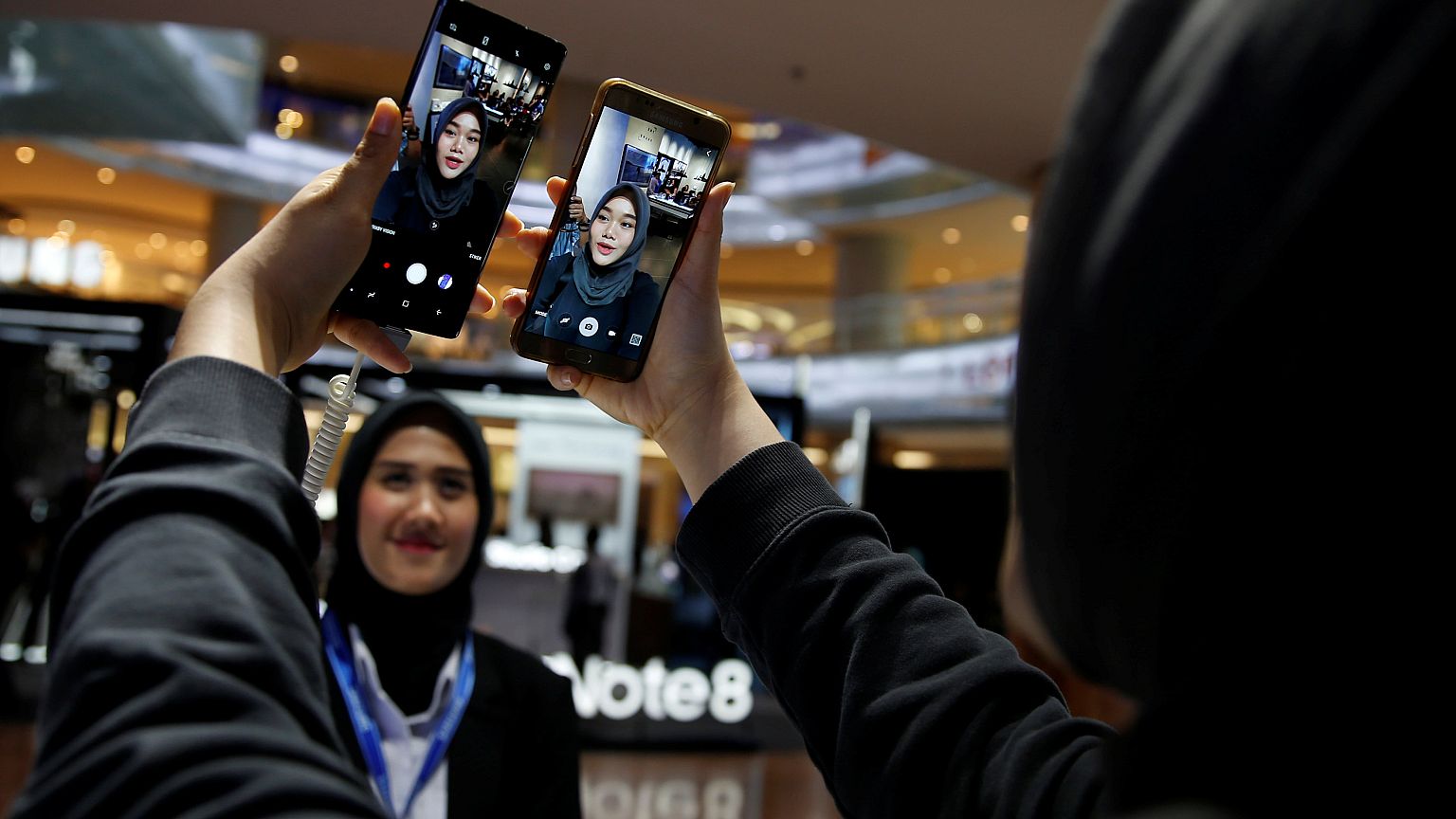 İslami okuldan selfie fetvası