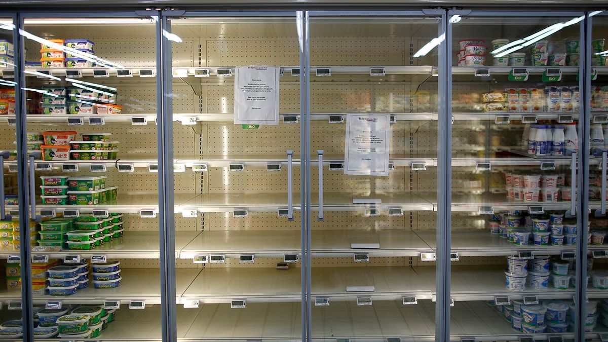 Supermarket shelves empty as French butter shortage hits