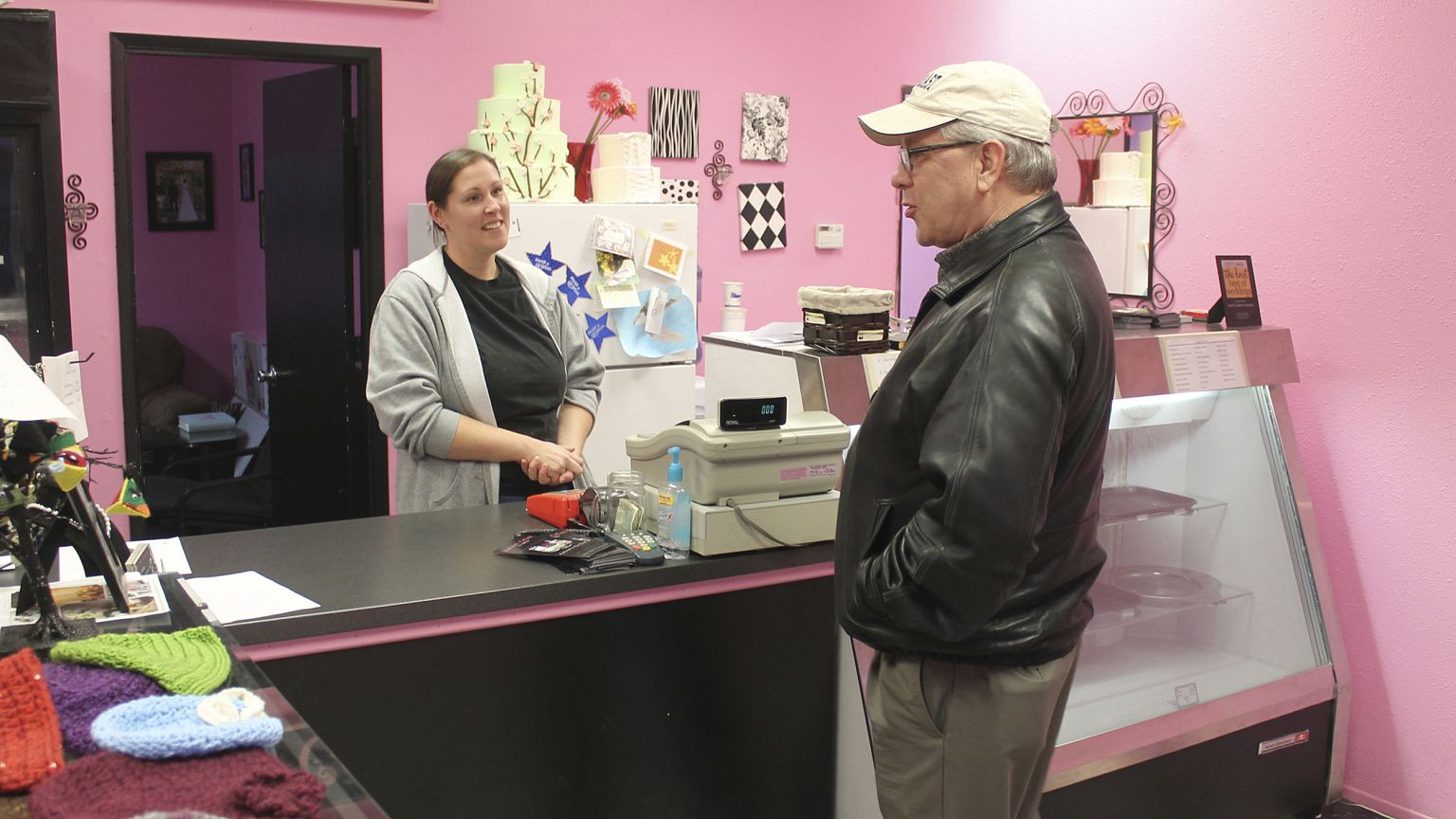 Supreme Court sends gay wedding cake dispute back to state courts