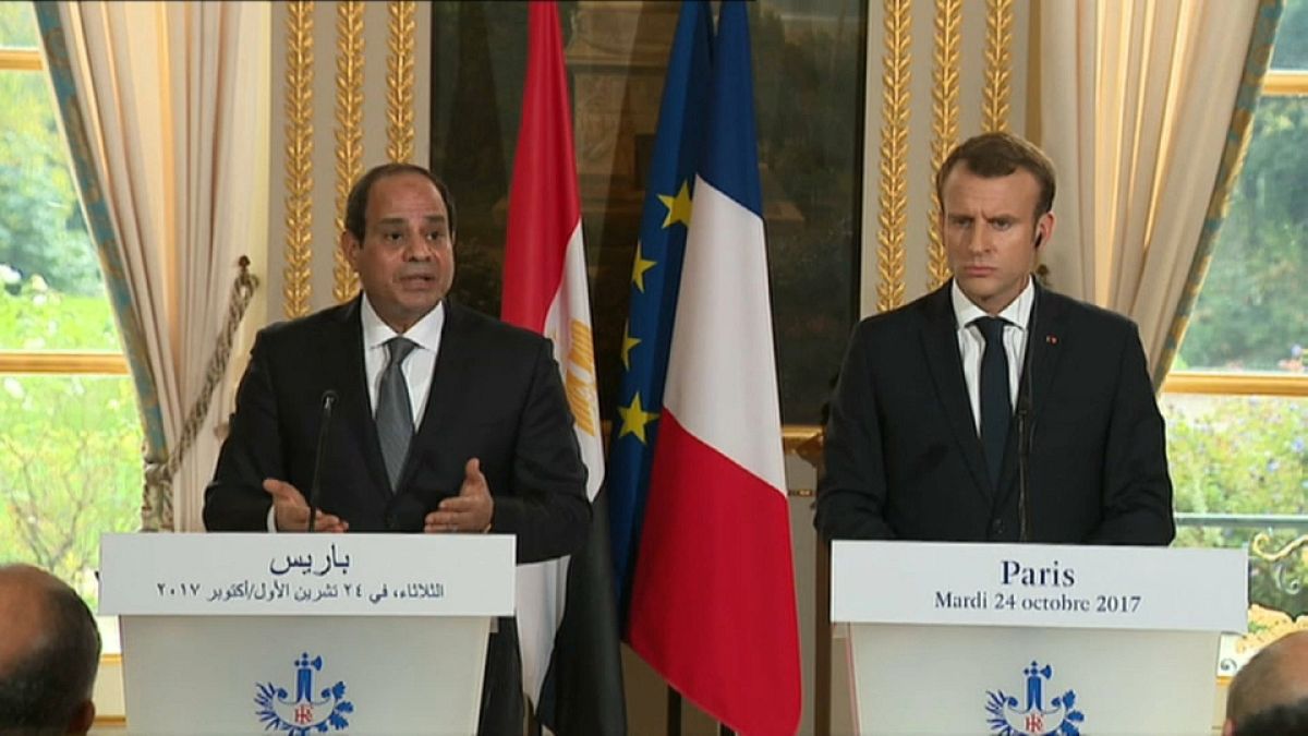 Macron e Sissi: Falou-se muito de negócios e pouco de direitos humanos