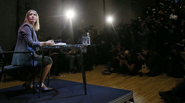 Russia, Ksenia Sobchak candidata contro tutti (compreso Putin) Russia, Ksenia Sobchak candidata contro tutti (compreso Putin)