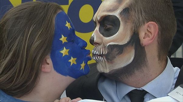 Brüksel'de glifosat protestosu Brüksel'de glifosat protestosu