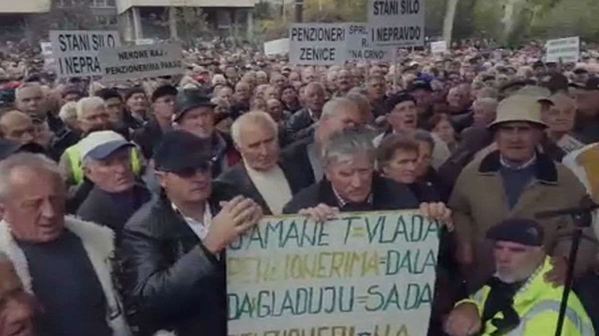 Nyugdíjastüntetés Boszniában