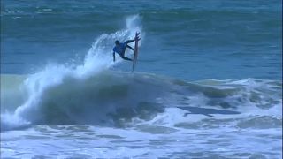 Medina wins Rip Curl Pro Portugal