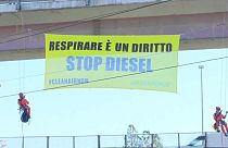 Roma, Greenpeace protesta contro i moitori diesel