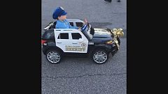 Budding police officer given toy prowler in Georgia, USA