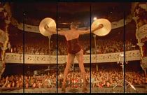 Грейс Джонс: кровавый свет и бами