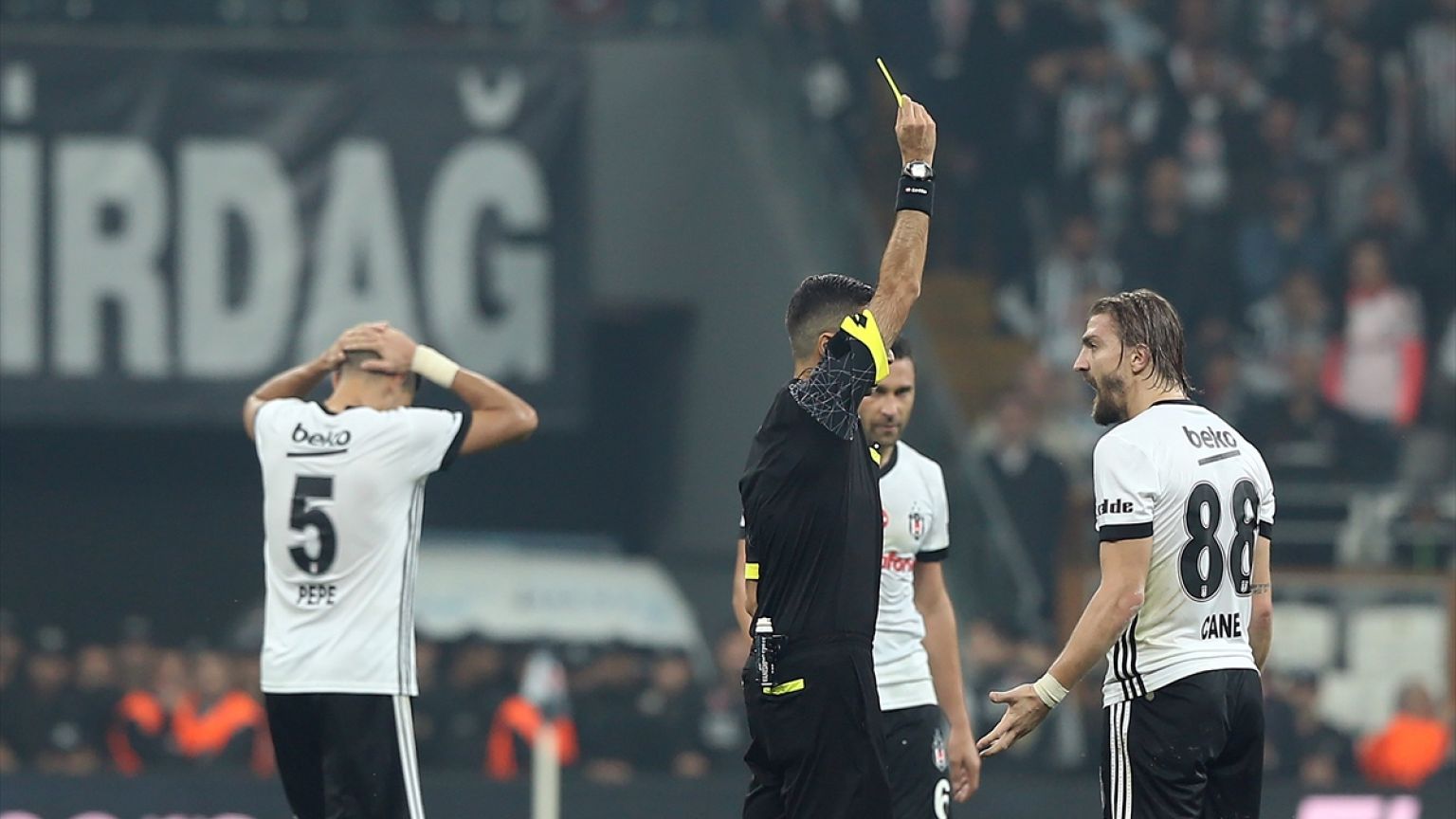 PFDK'dan Caner Erkin'e ağır fatura