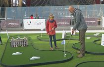 Гольф на Эйфелевой башне