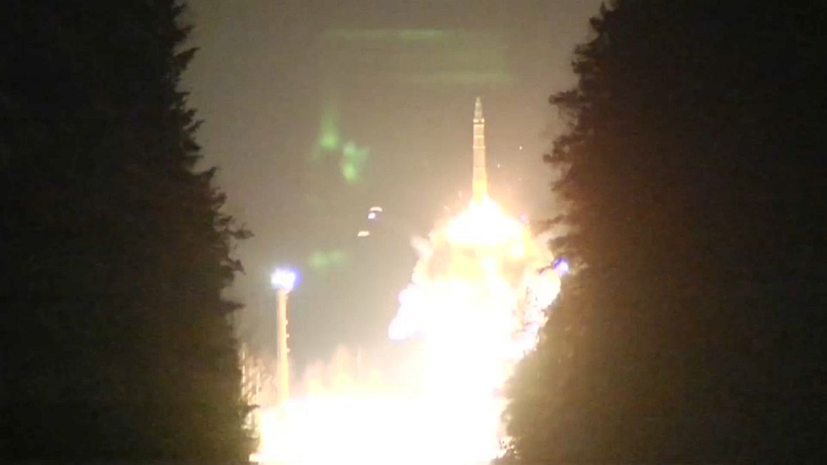 Ρωσία: Δοκιμαστική εκτόξευση βαλλιστικών πυραύλων