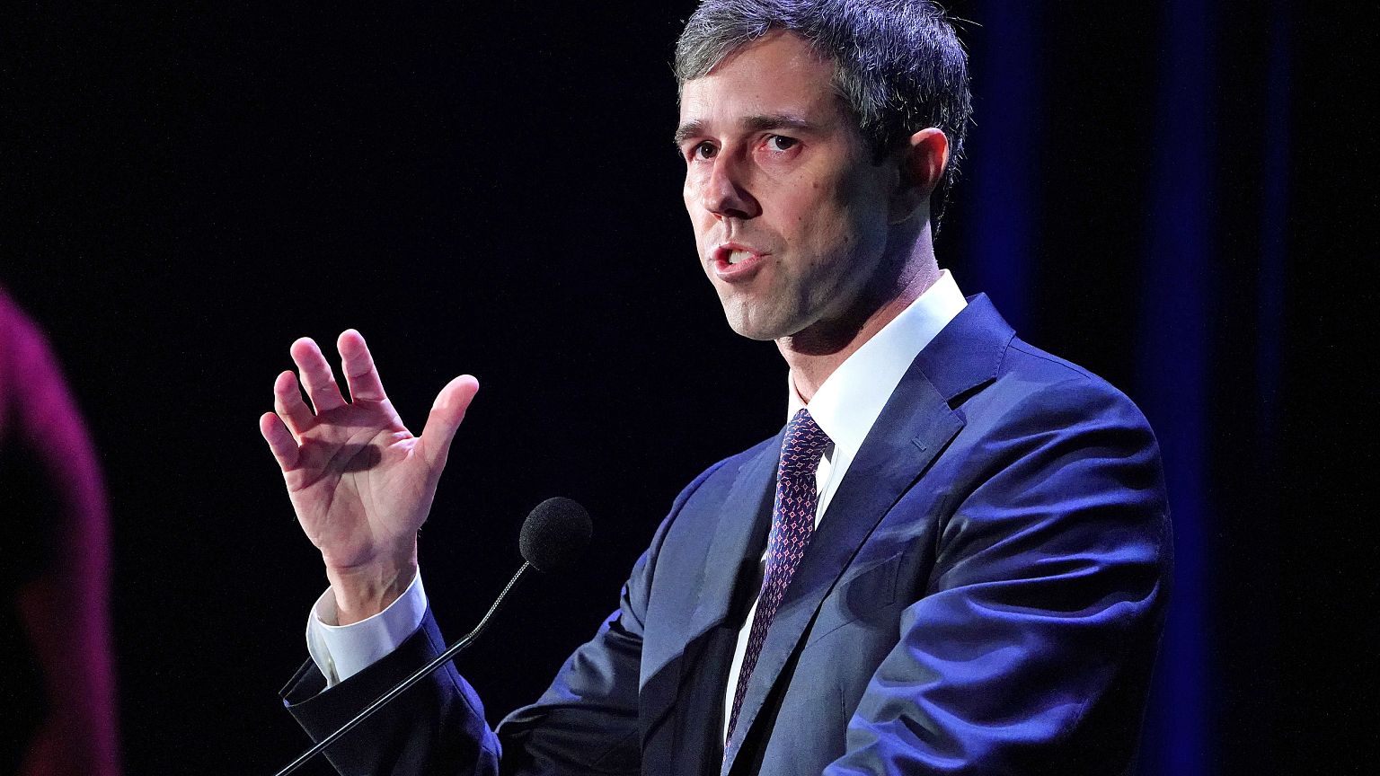 Image: Democratic 2020 U.S. presidential candidate Beto O'Rourke speaks on 