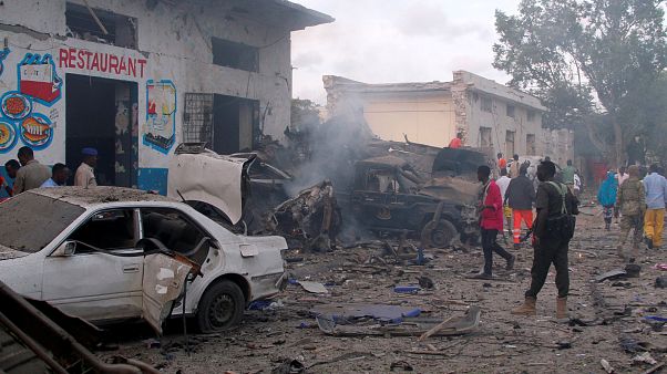 Mogadischu: Bombenanschläge fordern mindestens 17 Todesopfer Mogadischu: Bombenanschläge fordern mindestens 17 Todesopfer