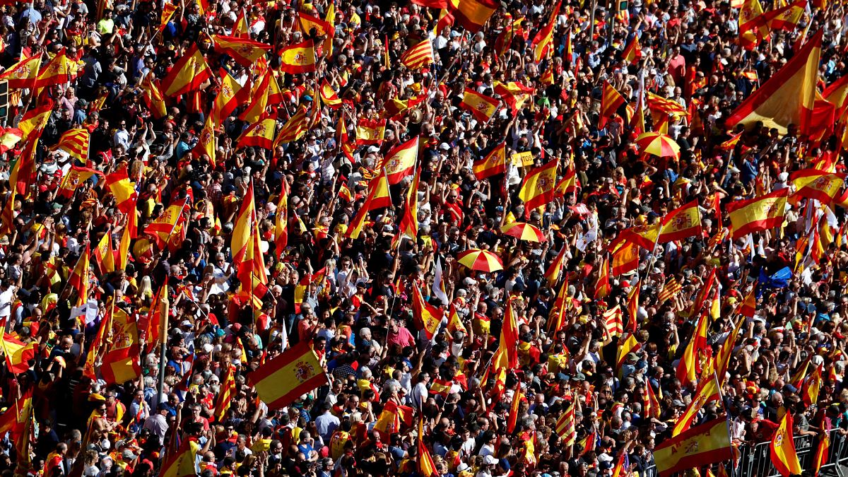 Unionists in Barcelona organize mass protest after declaration of independence