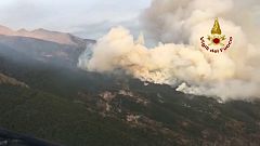 Στο έλεος της πυρκαγιάς η βόρεια Ιταλία