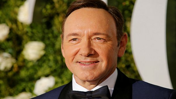 Aktör Kevin Spacey'den itiraf ve özür mesajı Aktör Kevin Spacey'den itiraf ve özür mesajı