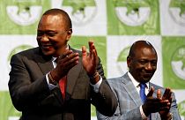 Kenyatta vence tira-teimas no Quénia