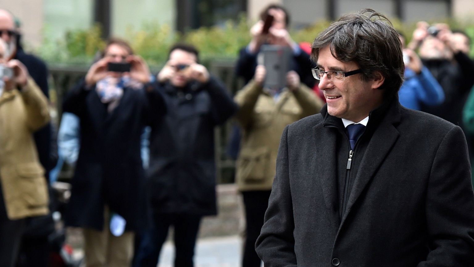 Che succede ora allo stipendio di Puigdemont?