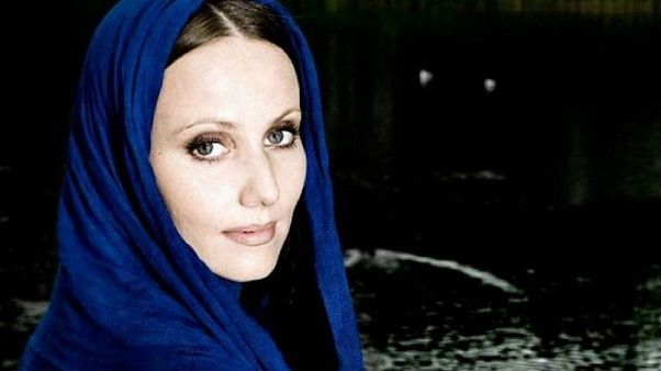 شيرين خانخام أول إمام إمرأة في الدنمارك شيرين خانخام أول إمام إمرأة في الدنمارك