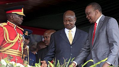 Museveni congratulates Kenyatta on behalf of EAC regional bloc