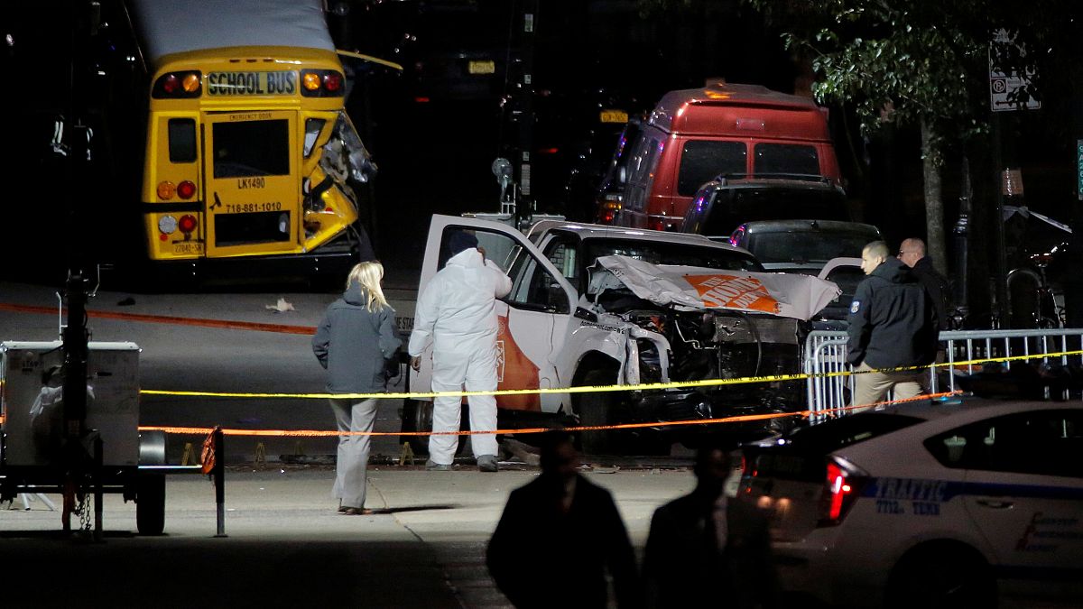 مقتل 8 أشخاص في هجوم "إرهابي" بنيويورك وترامب يشير إلى داعش