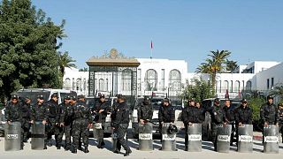 هجوم بسكين قرب البرلمان التونسي