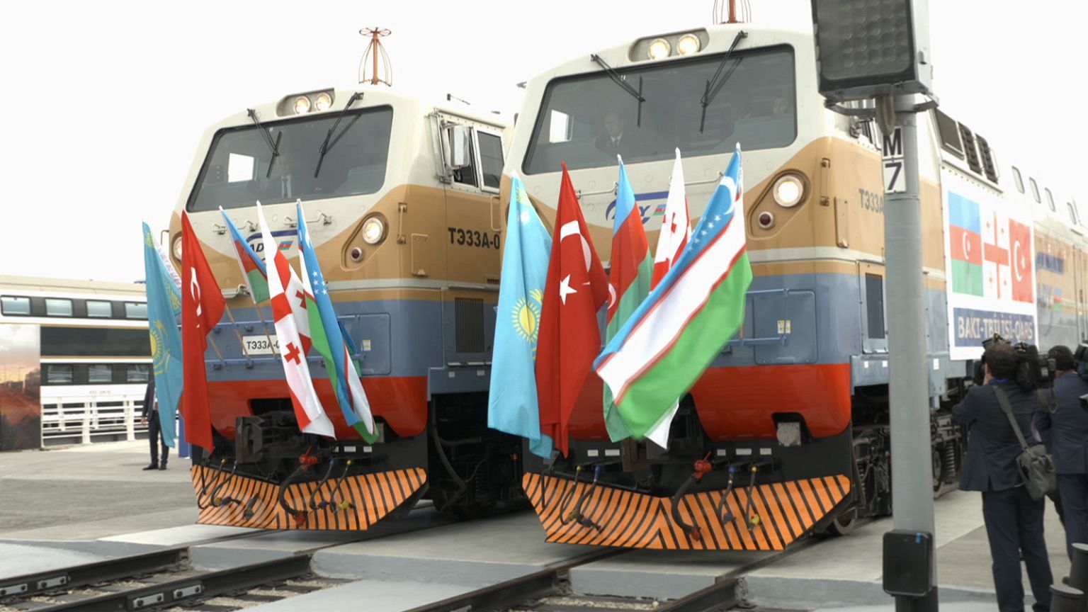 Demir İpek Yolu'nda ilk tren yolculuğu