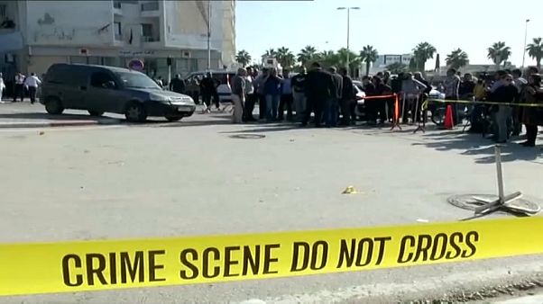 Un supuesto yihadista apuñala a dos policías en Túnez Un supuesto yihadista apuñala a dos policías en Túnez