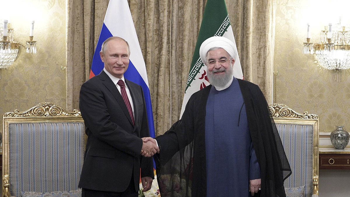 Putin makes visit to Iran