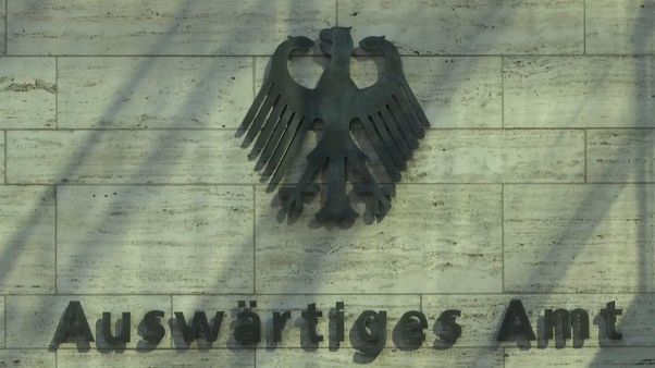 Schwarzgeldkasse bei der deutschen Botschaft in Paris? Schwarzgeldkasse bei der deutschen Botschaft in Paris?