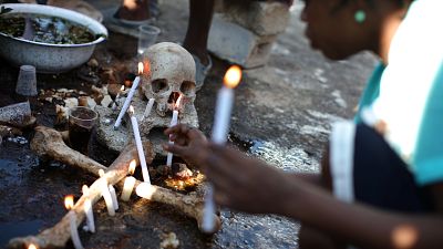 گرامیداشت یاد قربانیان زلزله هائیتی در روز مردگان