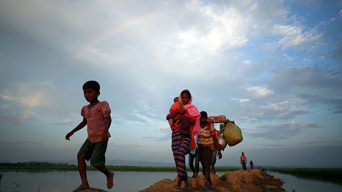 فرار پناهجویان روهینگیا از میانمار به بنگلادش