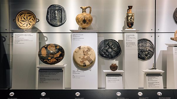 Το Χρήμα και ο ρόλος του στην αρχαία Ελλάδα μέσα από 244 αντικείμενα Το Χρήμα και ο ρόλος του στην αρχαία Ελλάδα μέσα από 244 αντικείμενα