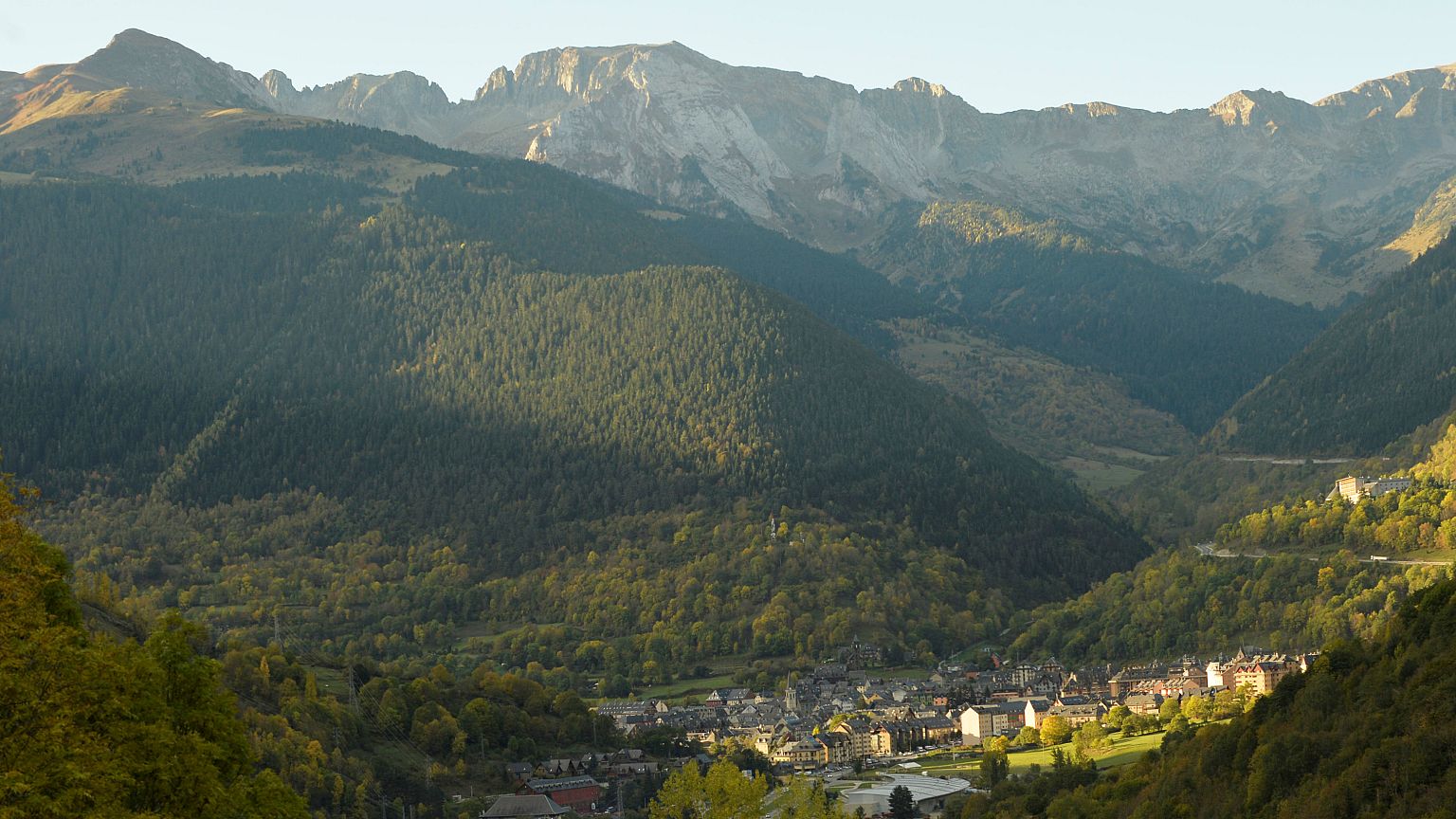 El Valle de Arán busca garantizar su futuro en España ante la crisis catalana