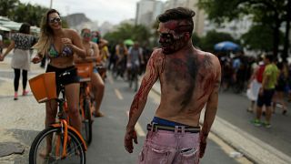 Zombie-Parade an Copacabana: "Heute sind viel mehr Tote hier als früher"