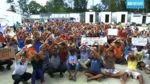 New Zealand offer to take 150 refugees from Papua New Guinea camp New Zealand offer to take 150 refugees from Papua New Guinea camp
