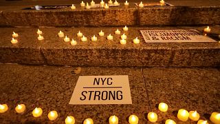 Vigília de homenagem às vítimas do ataque de Nova Iorque