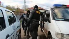 Βασάνιζε το παιδί του για να εκδικηθεί την πρώην του