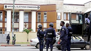 Second tour de présidentielle au Liberia : la Cour suprême fait durer le suspens jusqu'au lundi