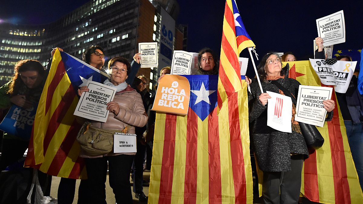Brüksel'de Katalonya eylemi: 'AB neden sessiz?'