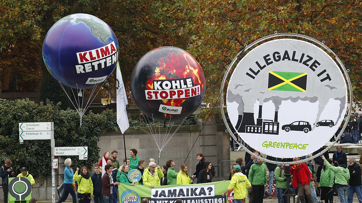 #Klimademo in Bonn: "Raus aus der Kohle, Frau Merkel" - 10 Tweets