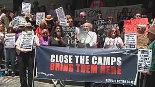 Australian protesters want refugees and asylum seekers on the Manus Island with them