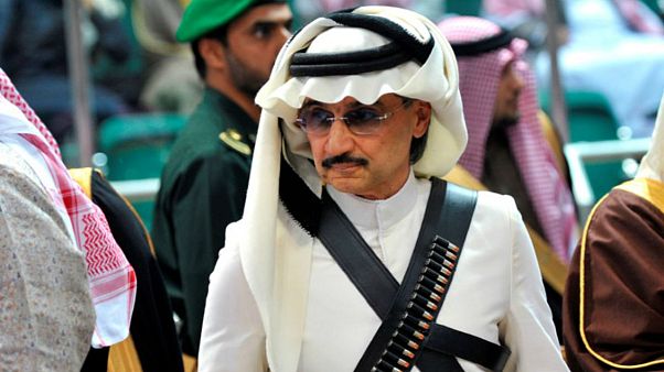 عربستان؛ دستگیری برخی از شاهزادهگان و وزرای پیشین به اتهام فساد مالی عربستان؛ دستگیری برخی از شاهزادهگان و وزرای پیشین به اتهام فساد مالی